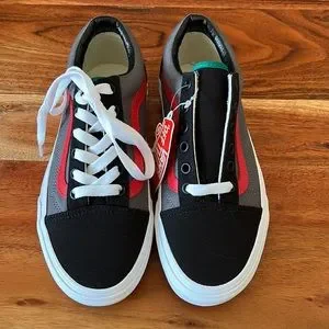 Vans Shoes Nwt Vans Old Skool Grey And Black Shoes With Red Stripe Size 6 Poshmark